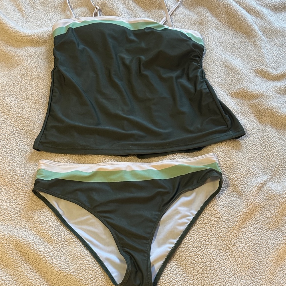 SHEIN Dark Green and Mint Tankini Set